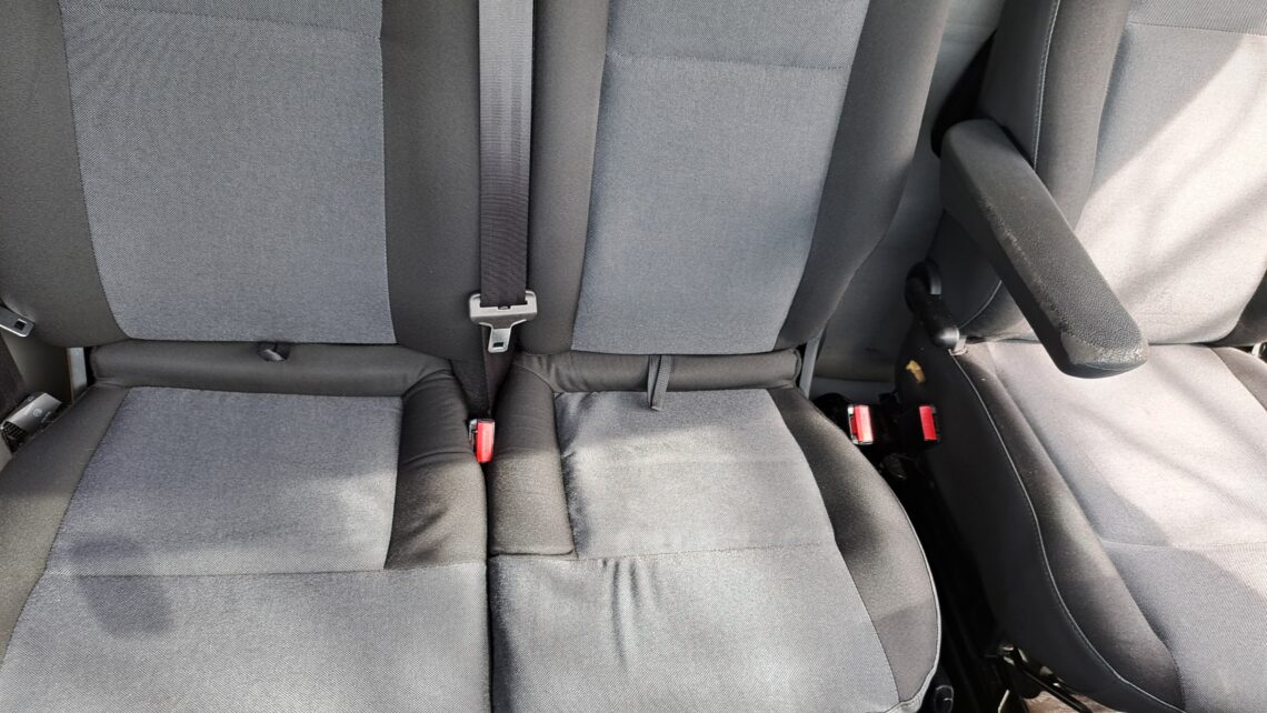 curatare profesionala auto Oradea, spalatorie auto interior Oradea, detailing auto oradea, detailing interior auto Oradea, servicii detailing auto Oradea, igienizare profesională habitaclu